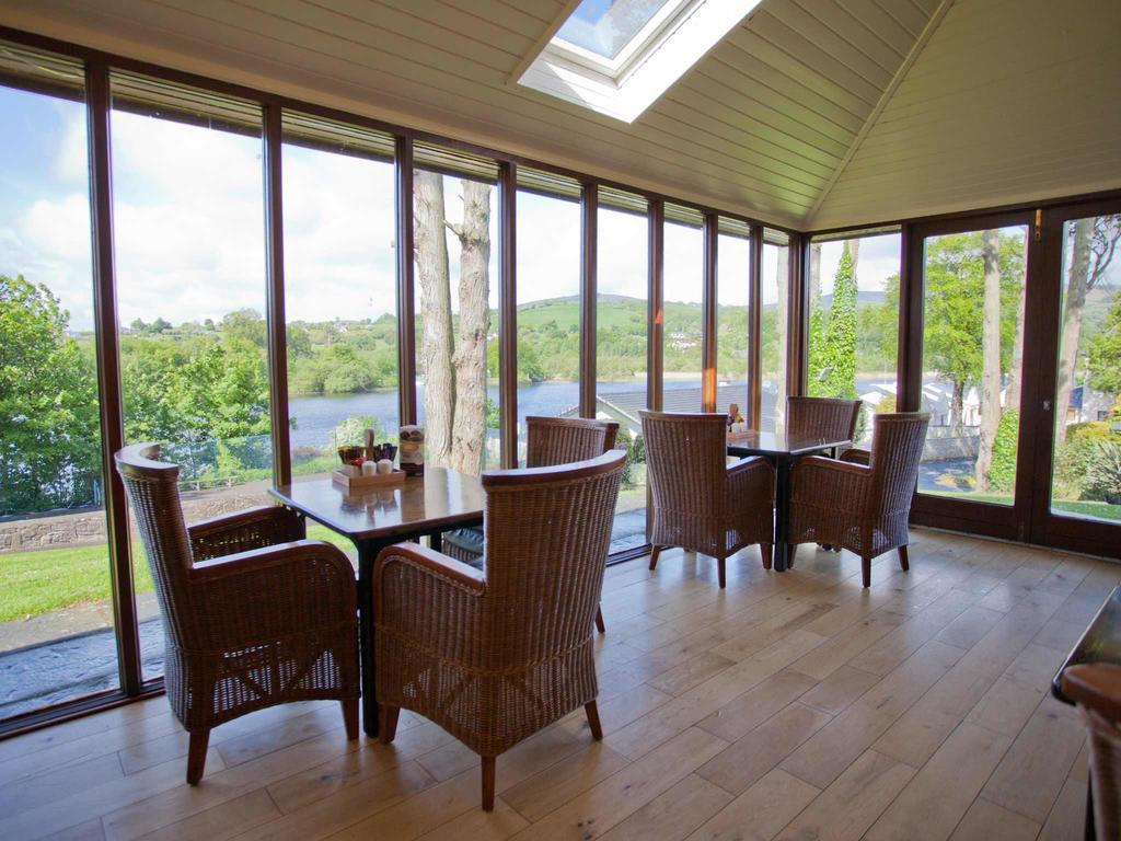 The Lakeside Hotel & Leisure Centre Killaloe Eksteriør bilde